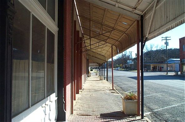 109 N Main St, Graford, TX 76449